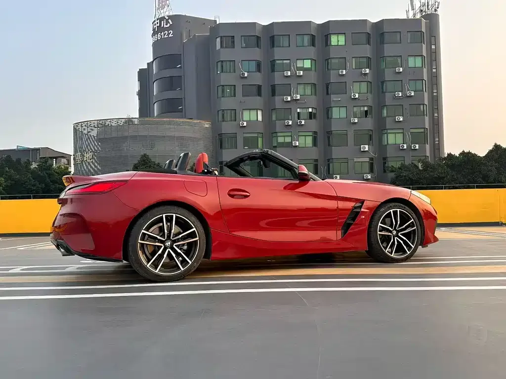 BMW Z4 — фото 9