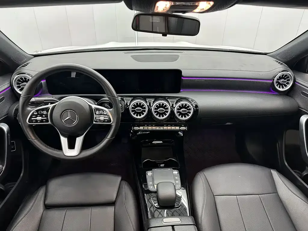 Mercedes-Benz A-Class — фото 4