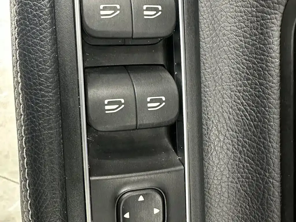 Mercedes-Benz A-Class — фото 10