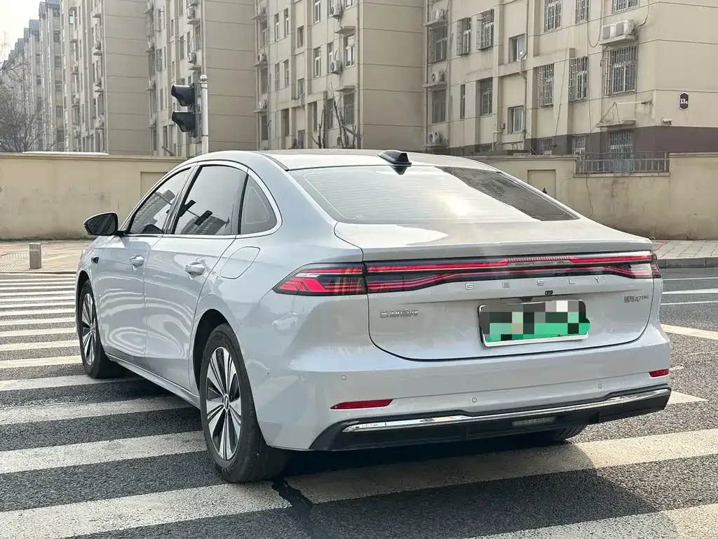 Geely 银河A7 — фото 8