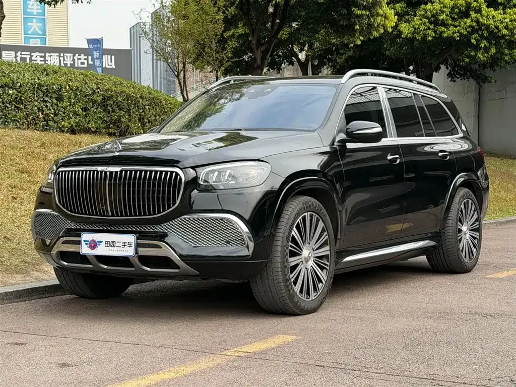Mercedes-Benz GLS — фото 1