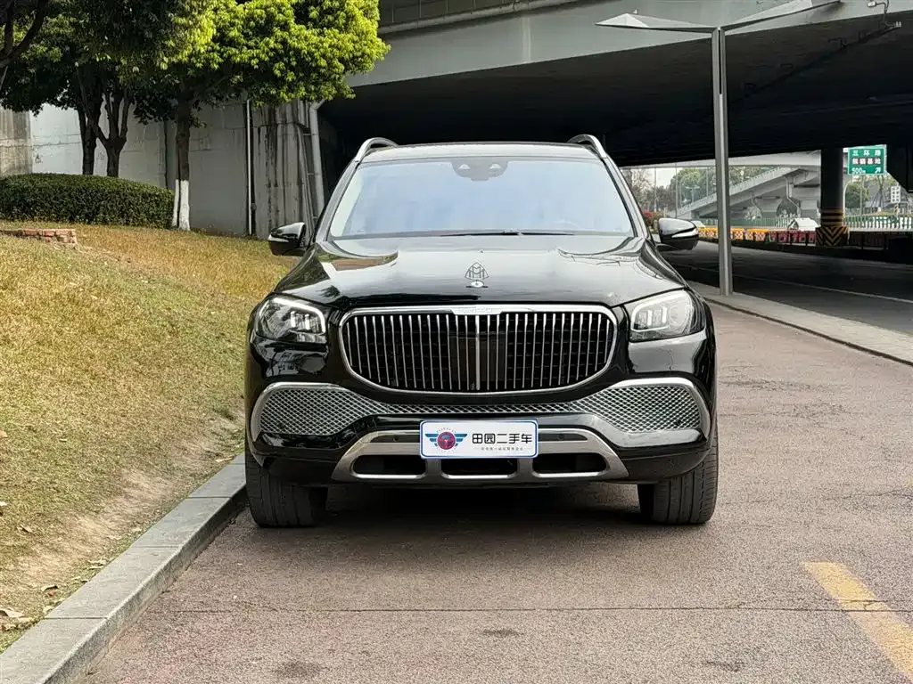 Mercedes-Benz GLS — фото 9