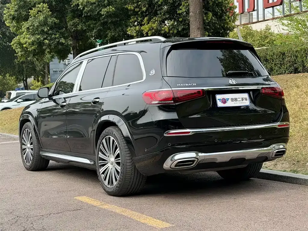 Mercedes-Benz GLS — фото 6