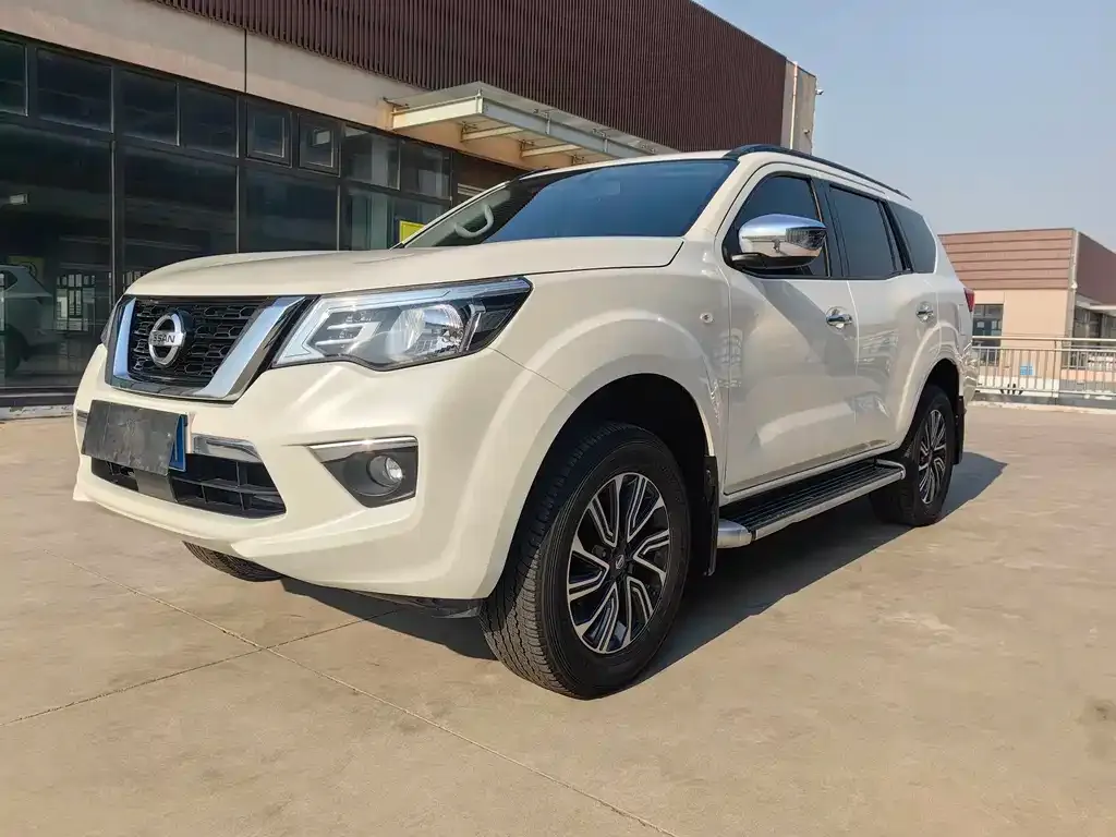 Nissan Terra — фото 1