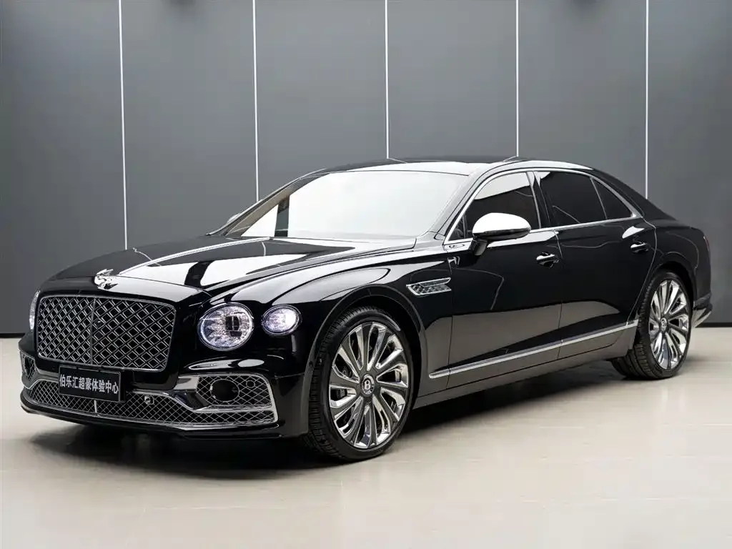 Bentley Flying Spur — фото 1