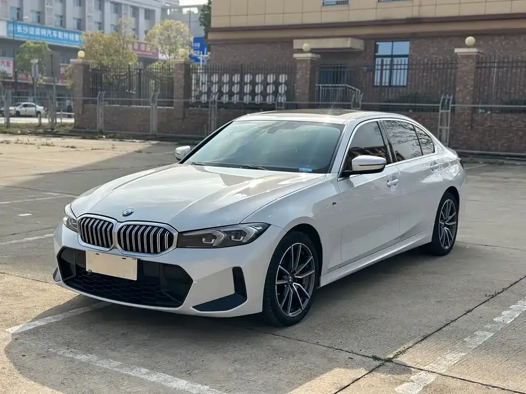 BMW 3 Series — фото 1
