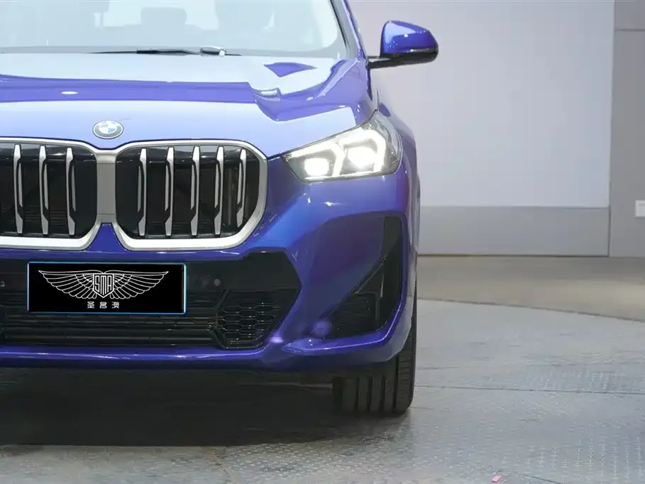 BMW X1 — фото 3