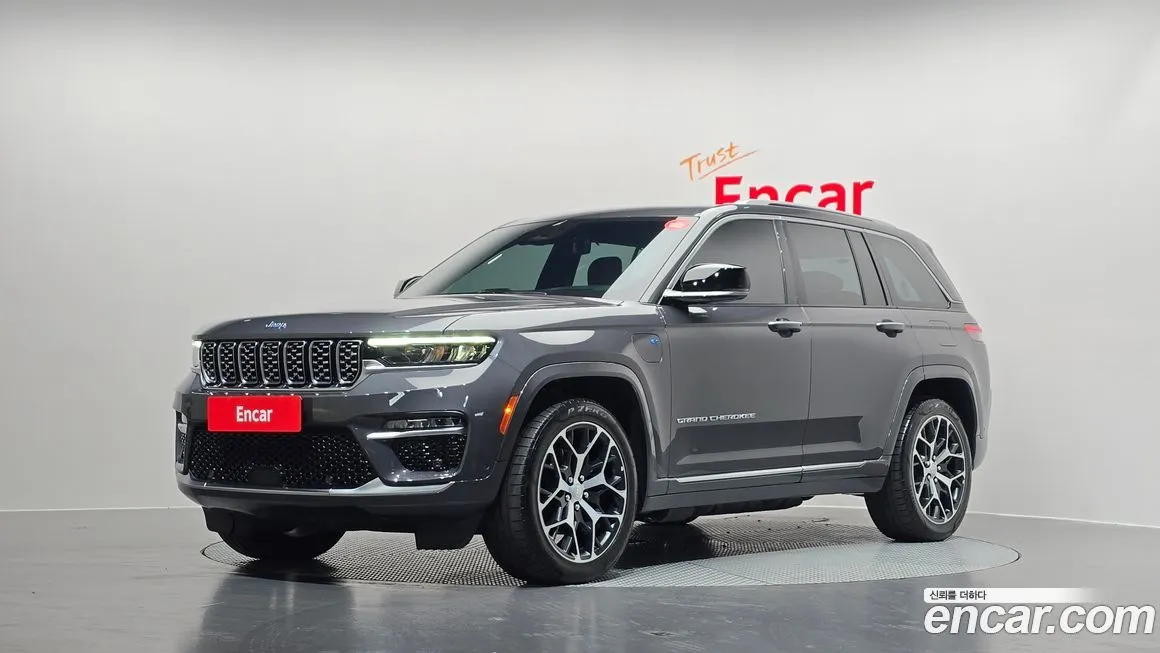 Jeep Cherokee — фото 1