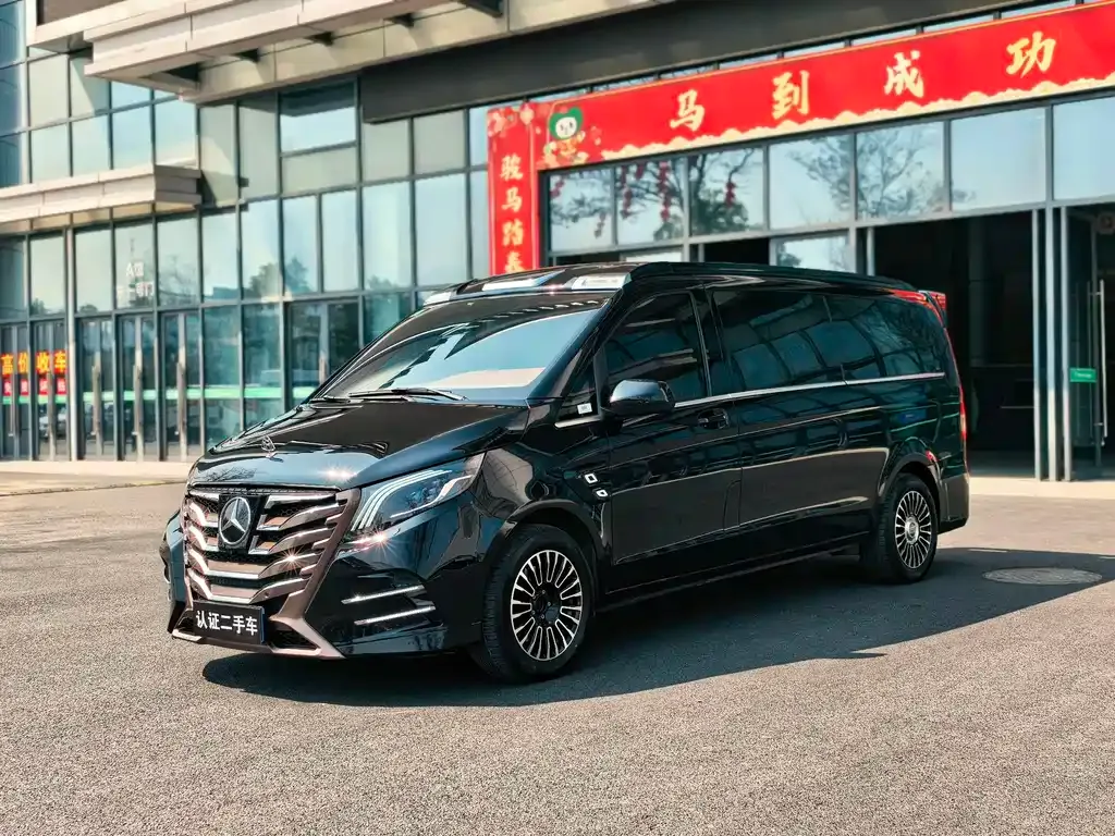 Mercedes-Benz Vito — фото 1