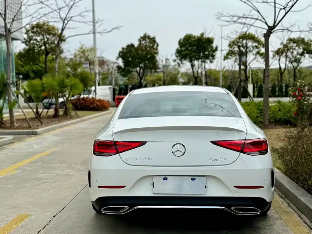 Mercedes-Benz CLS — фото 2