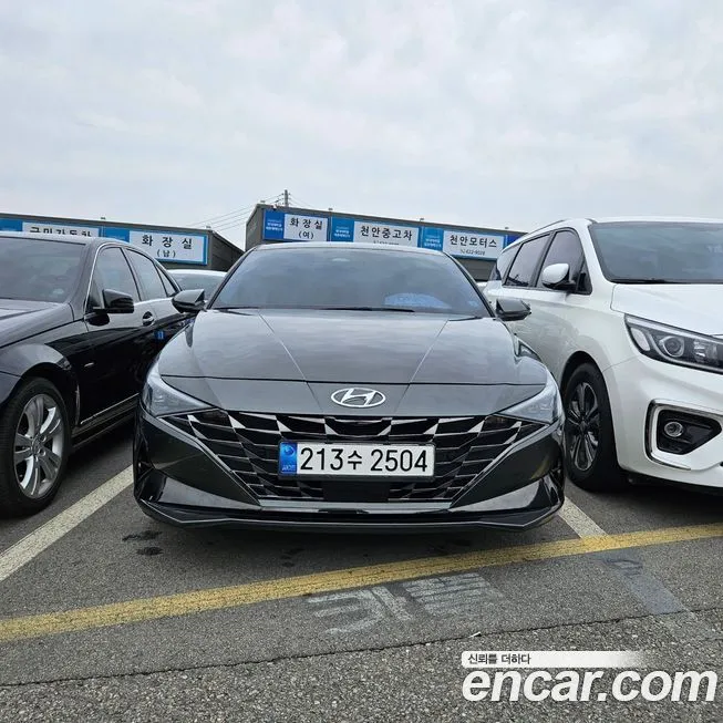 Hyundai AVANTE — фото 1