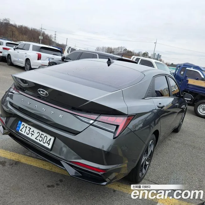 Hyundai AVANTE — фото 4