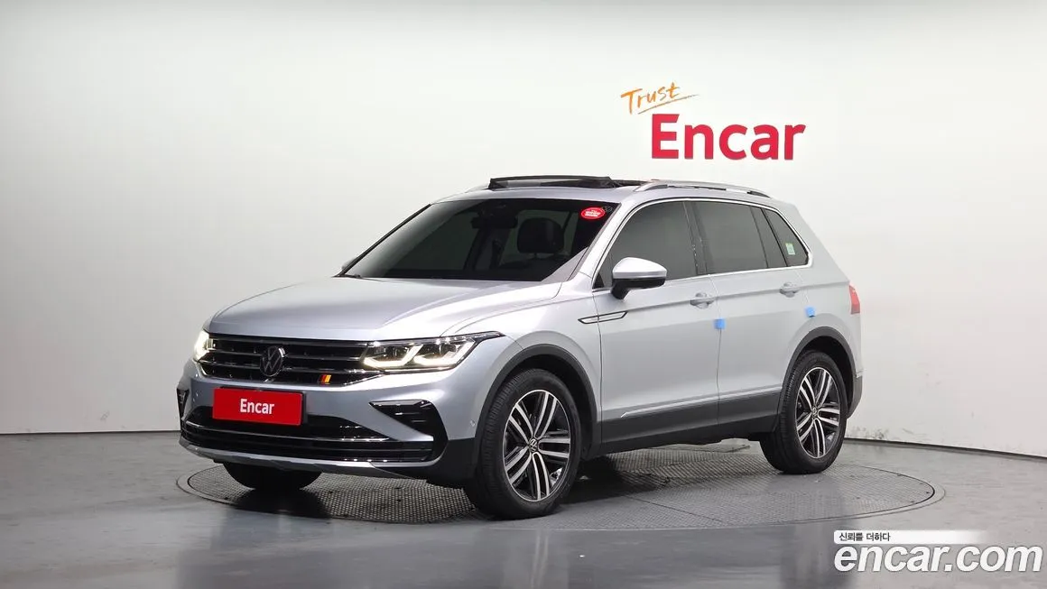 Volkswagen Tiguan — фото 1