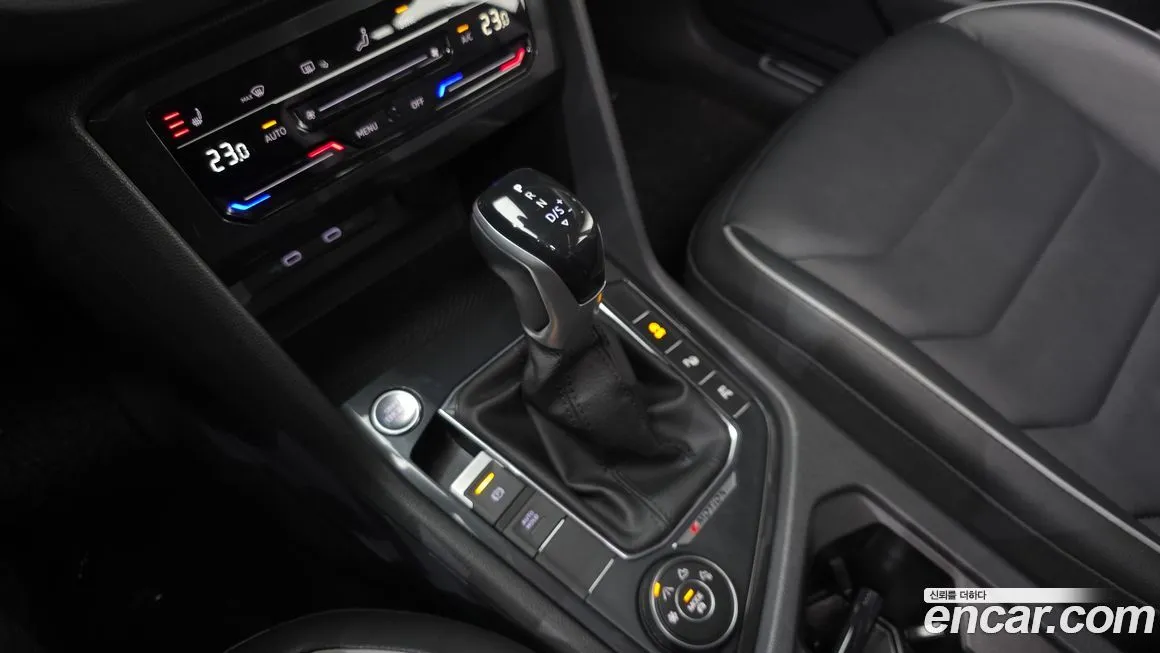 Volkswagen Tiguan — фото 5