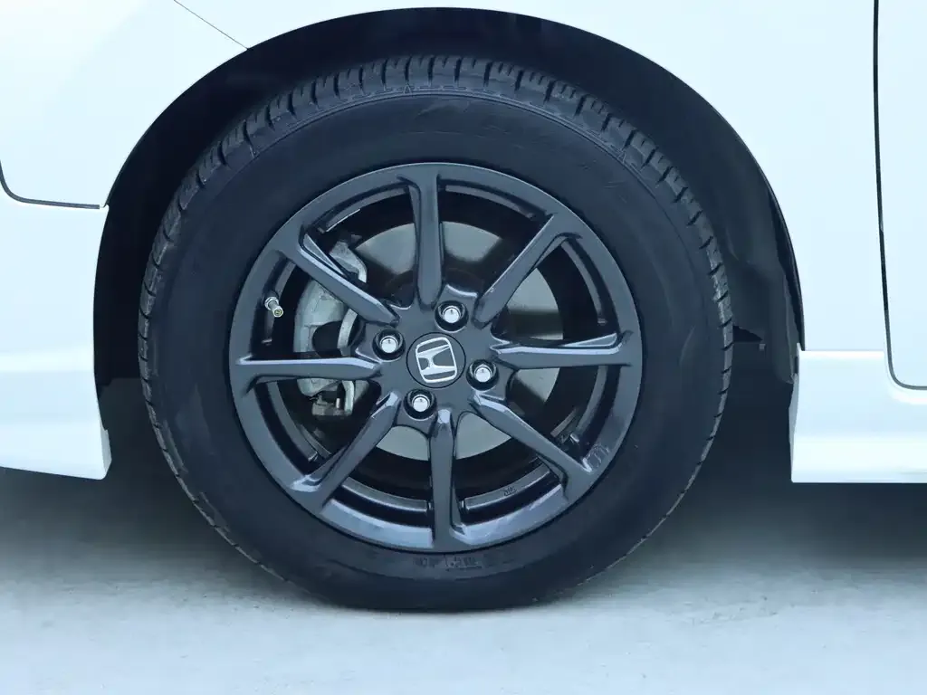 Honda Fit — фото 4