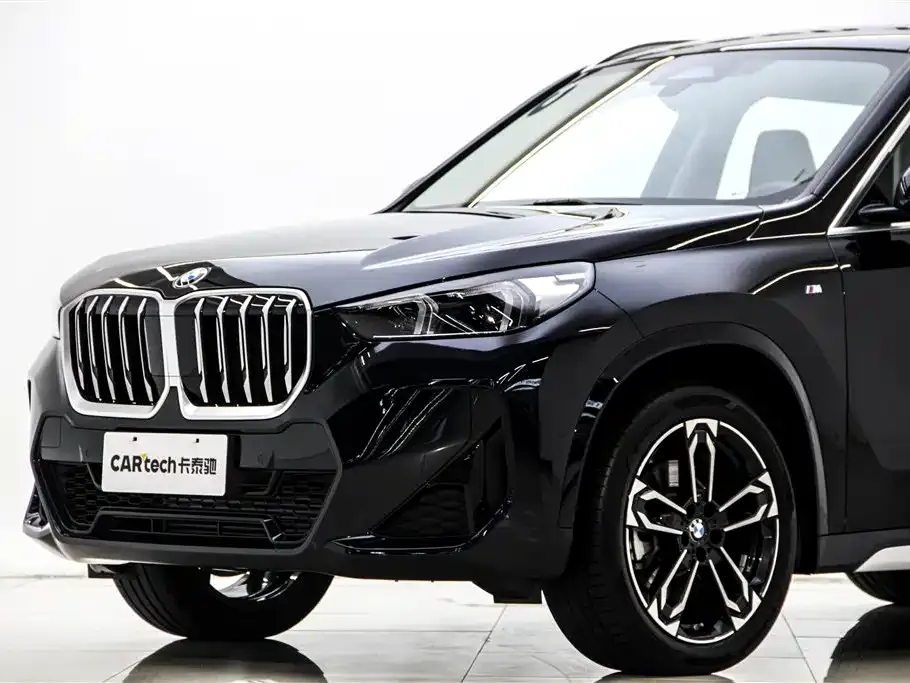 BMW X1 — фото 6
