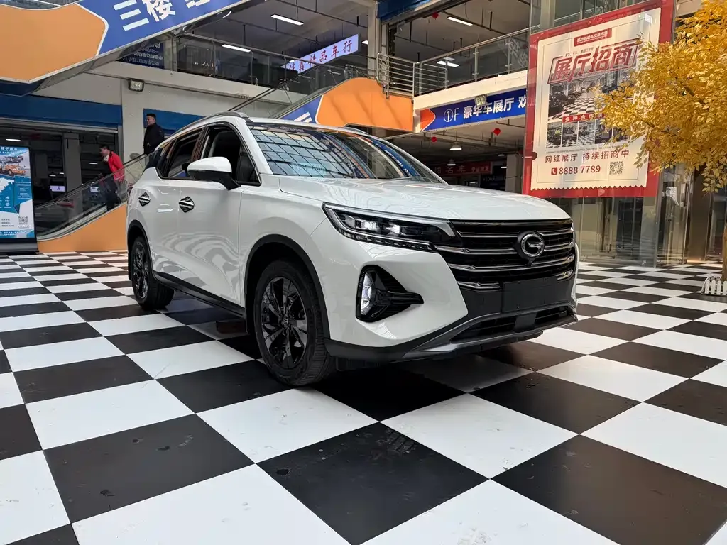 GAC Motor Trumpchi GS4 — фото 2