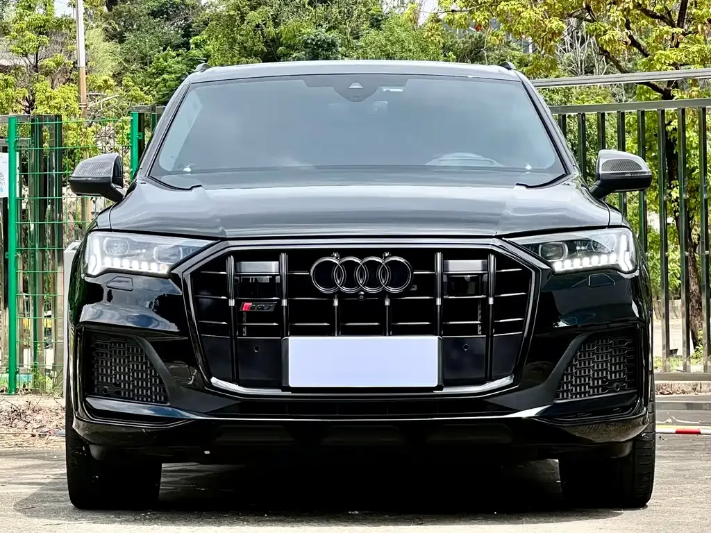 Audi SQ7 — фото 9