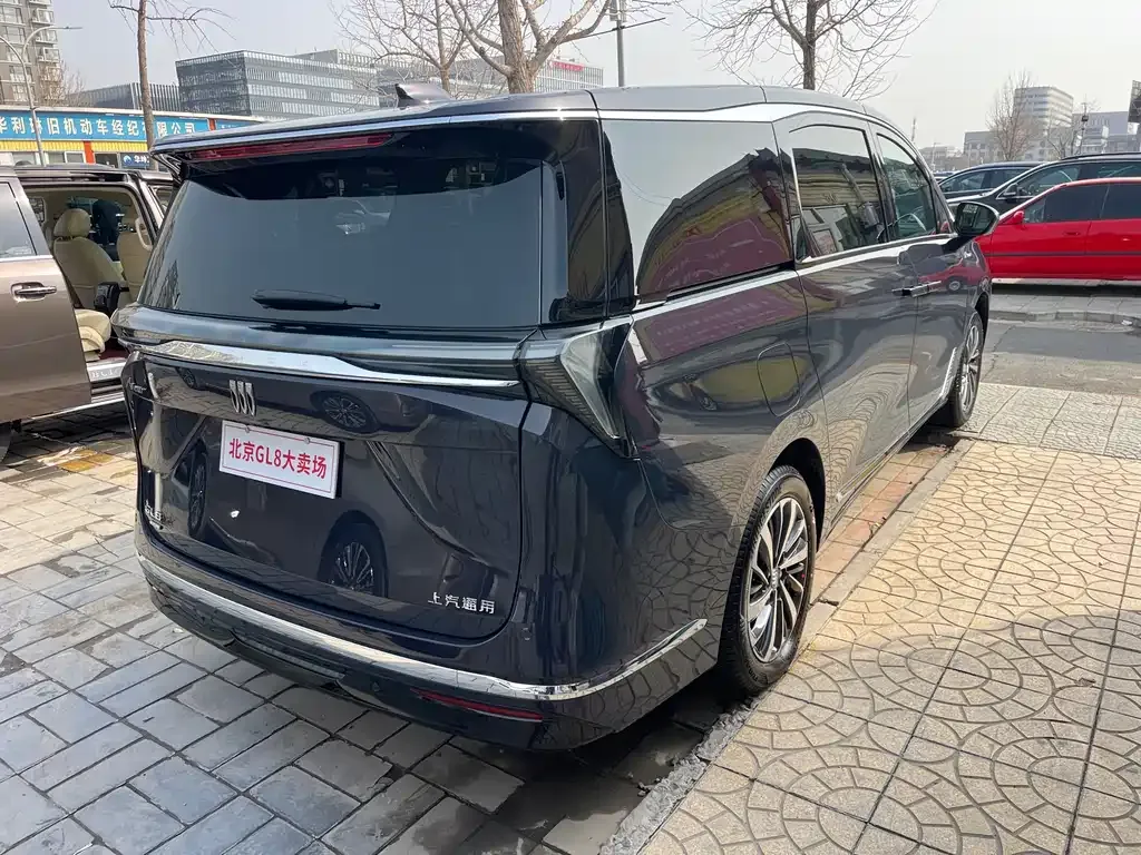 Buick GL8 Hybrid — фото 9