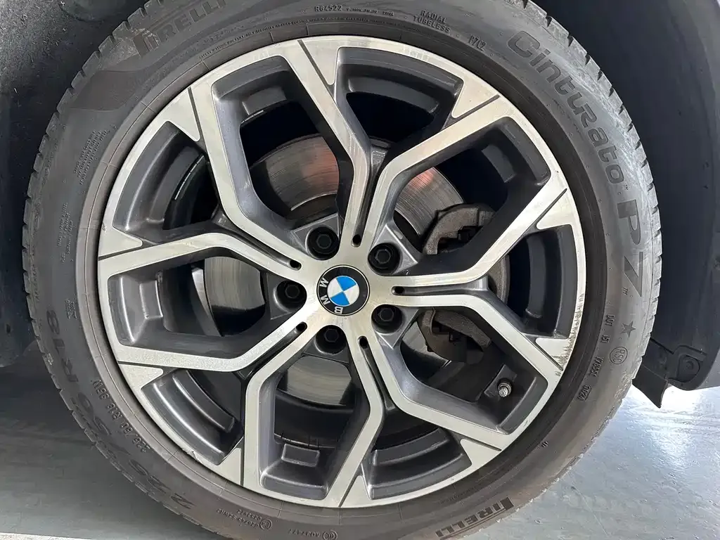 BMW X1 — фото 2