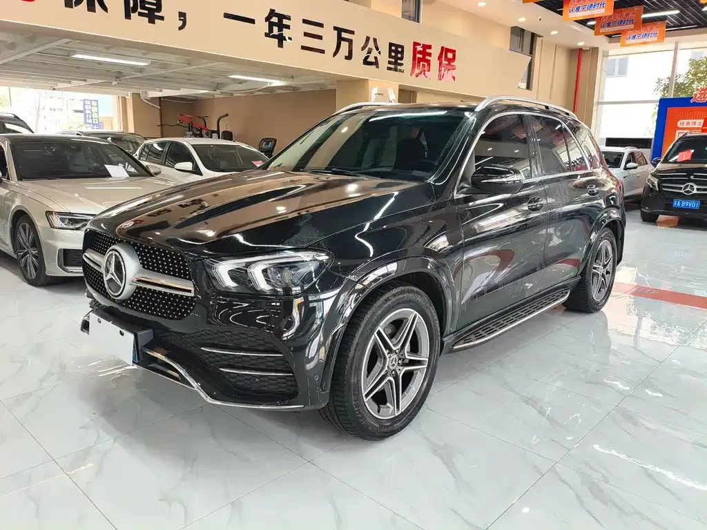 Mercedes-Benz GLE — фото 10