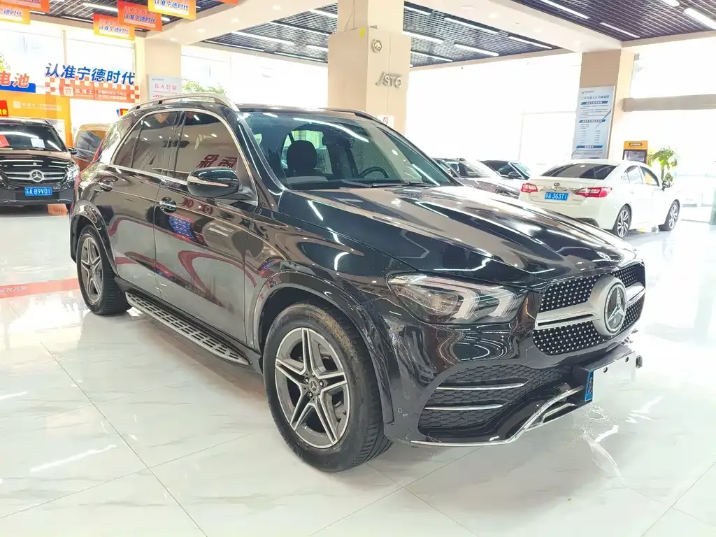 Mercedes-Benz GLE — фото 7