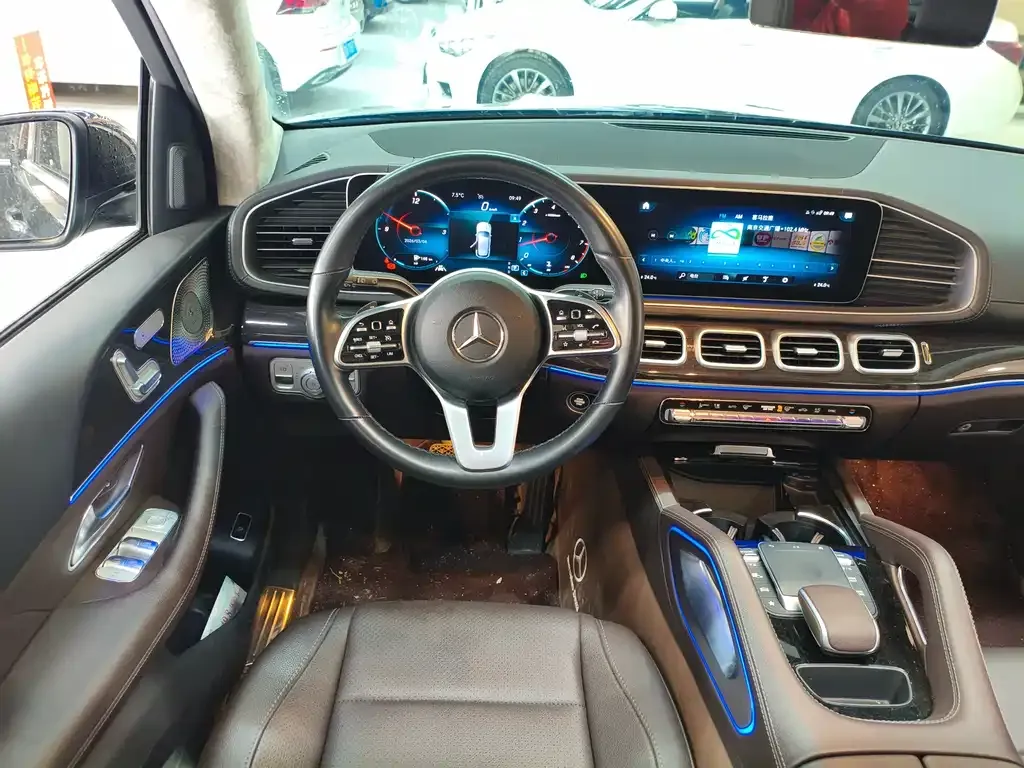 Mercedes-Benz GLE — фото 4