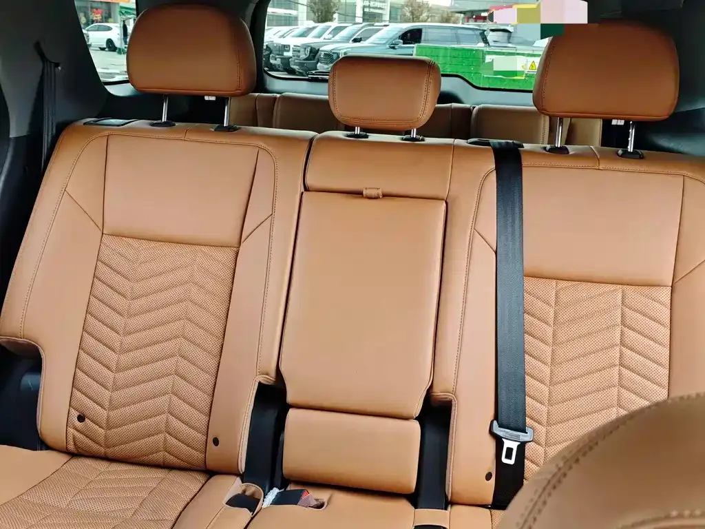 Changan CS95 — фото 10