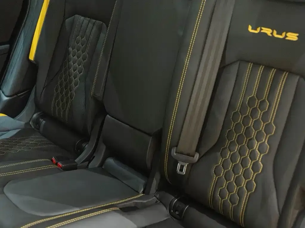 Lamborghini Urus — фото 7