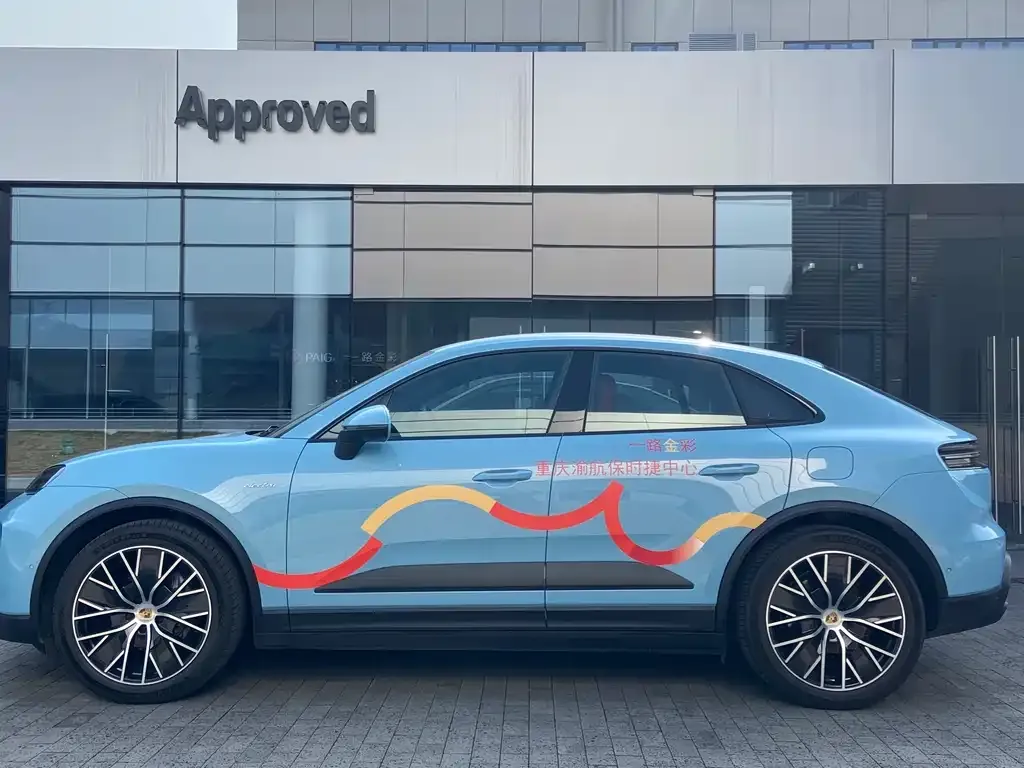 Porsche Macan EV — фото 9