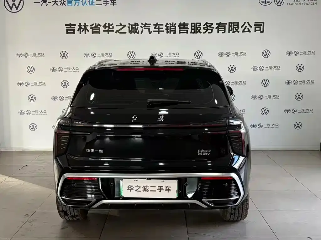 Hongqi HS3 — фото 4