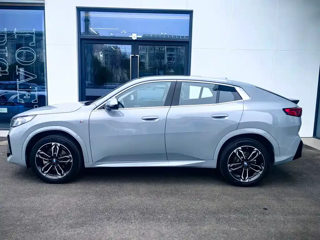 BMW X2 (Import) — фото 7