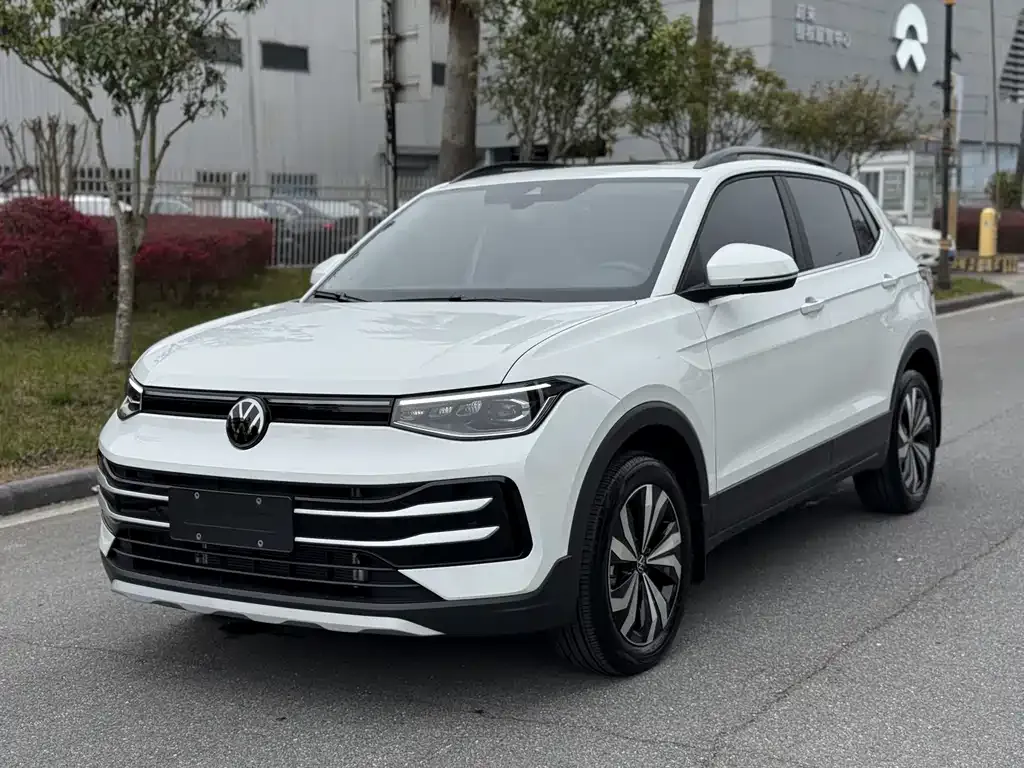 Volkswagen Tharu — фото 1