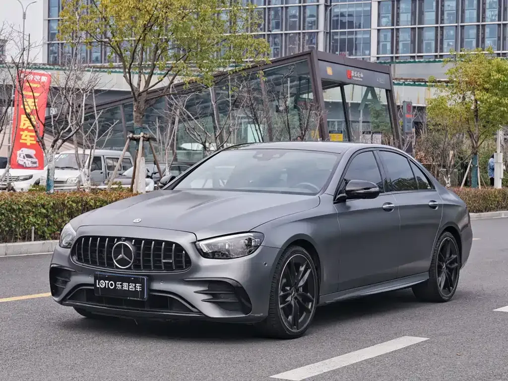 Mercedes-Benz E-Class AMG — фото 1
