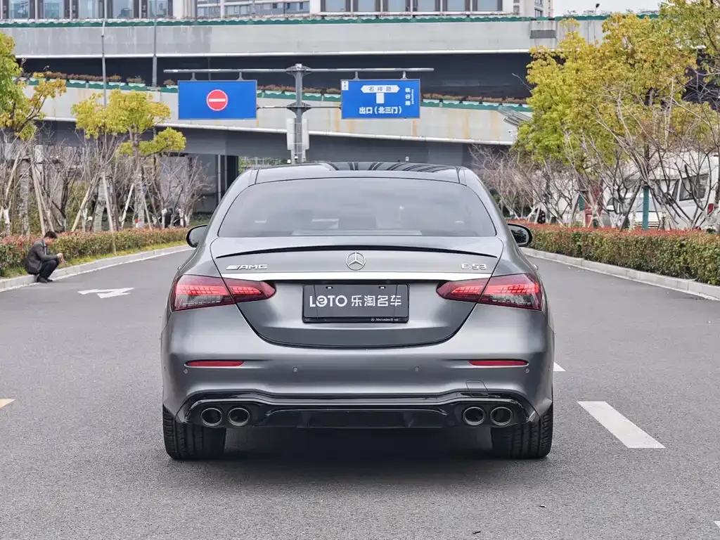 Mercedes-Benz E-Class AMG — фото 4