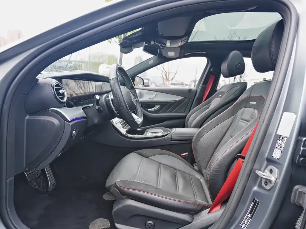 Mercedes-Benz E-Class AMG — фото 2