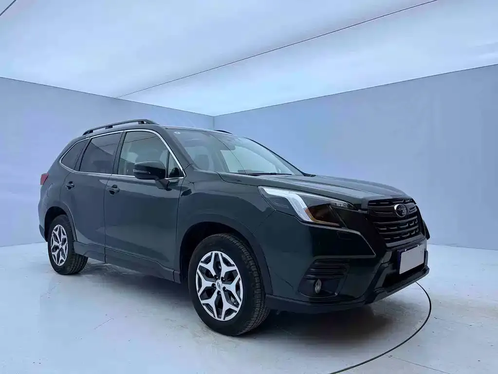 Subaru Forester — фото 3