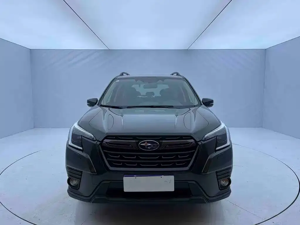 Subaru Forester — фото 5