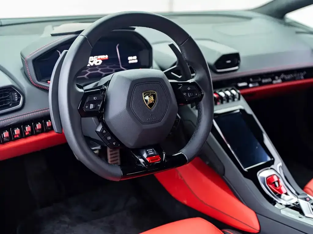 Lamborghini Huracan — фото 5