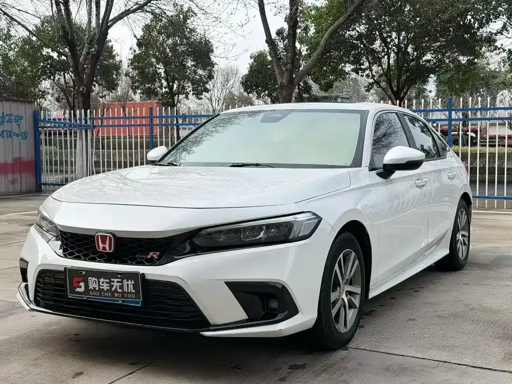 Honda Civic — фото 1