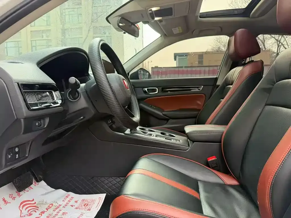 Honda Civic — фото 8