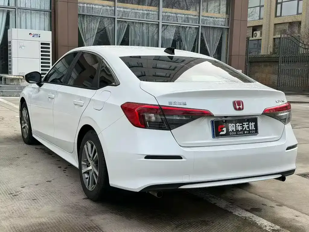 Honda Civic — фото 4