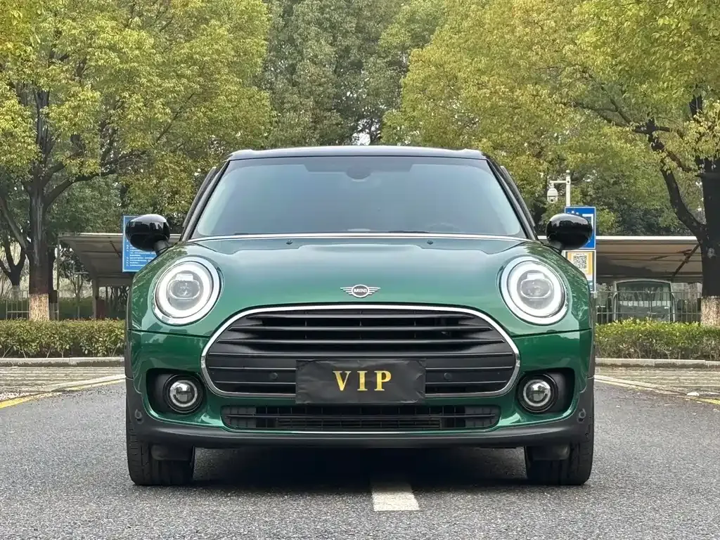 MINI Clubman — фото 6