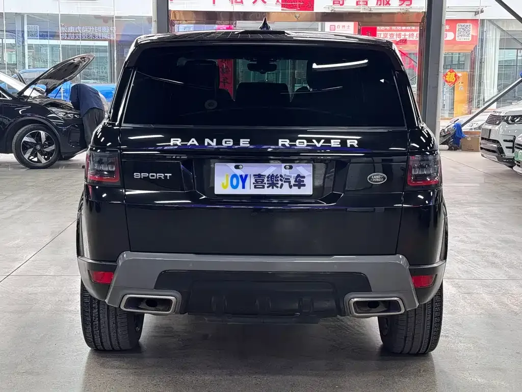 Land Rover Sport PHEV — фото 8