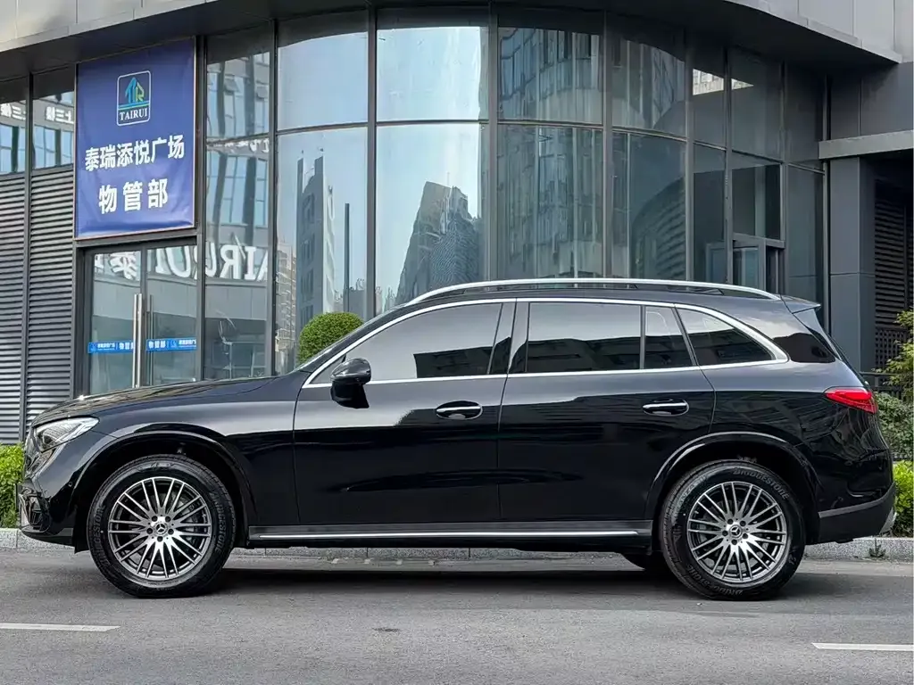 Mercedes-Benz GLC — фото 2