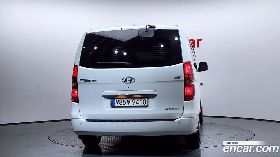 Hyundai Starex — фото 6