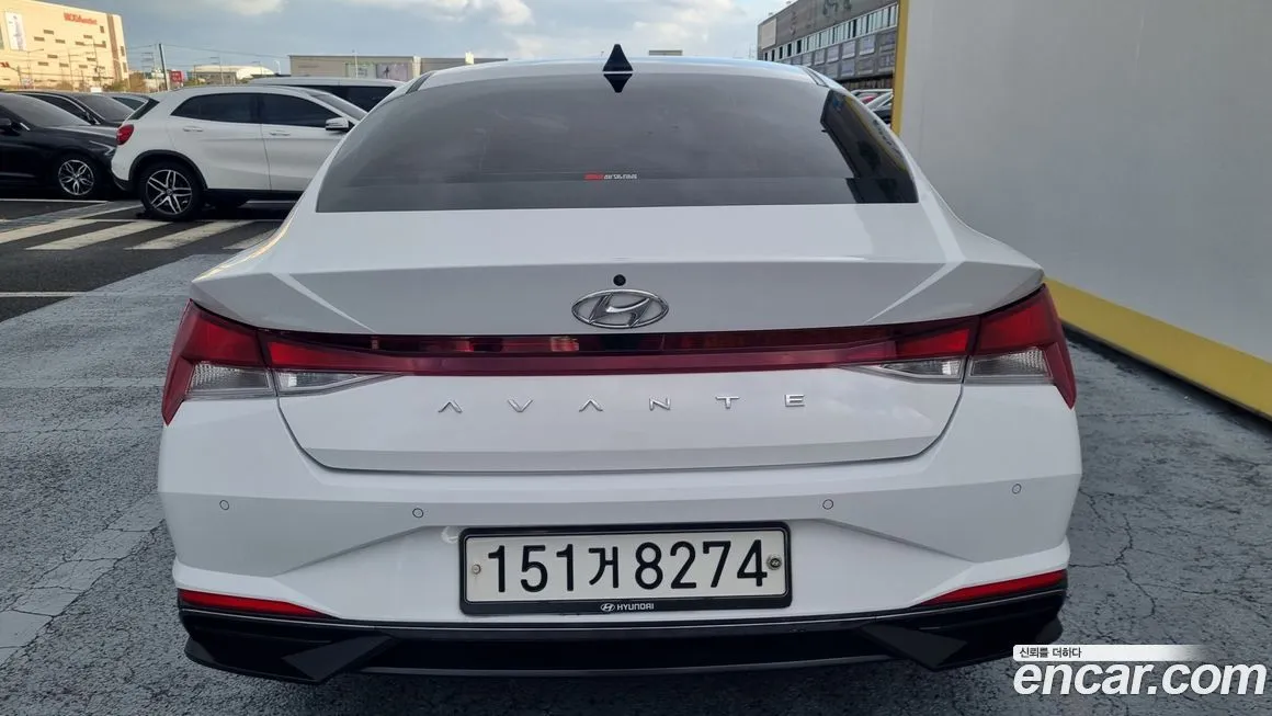 Hyundai AVANTE — фото 2