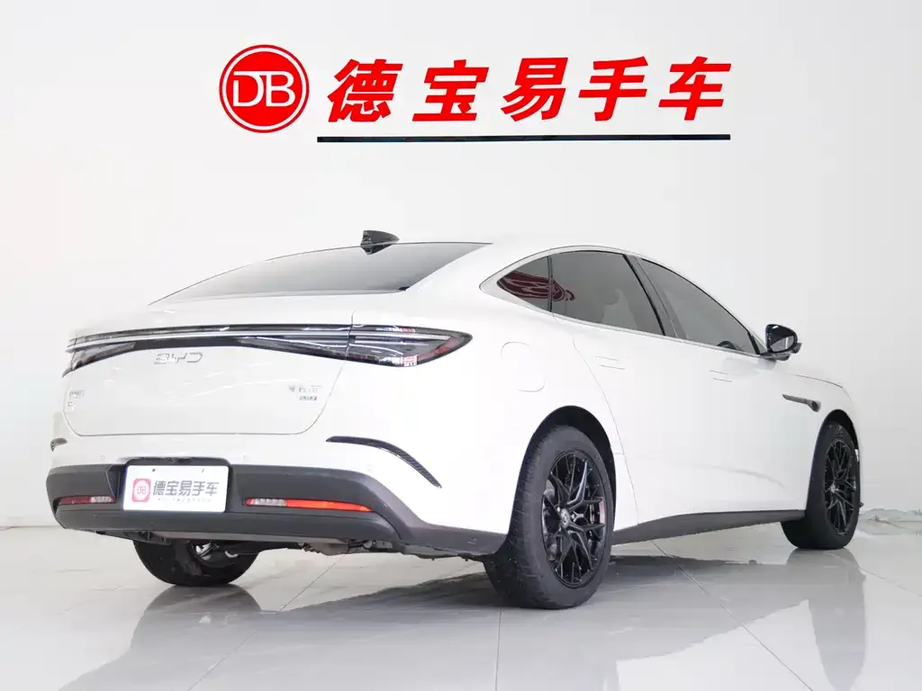 BYD Seal 07 DM-i — фото 4