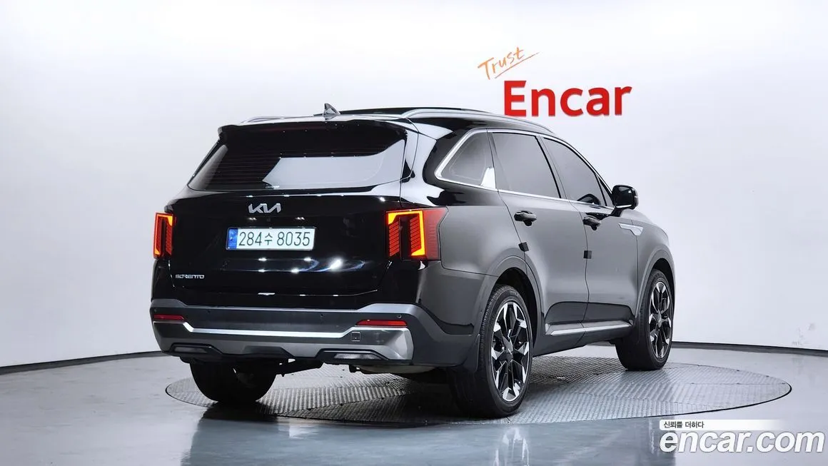 Kia Sorento — фото 7