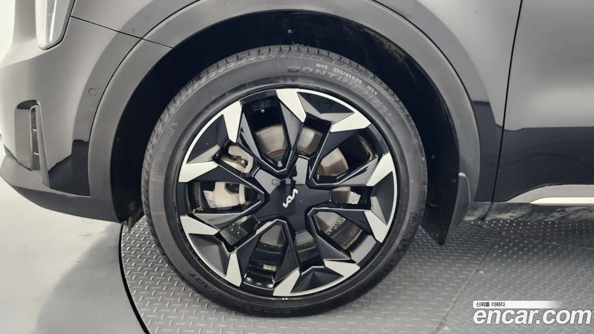 Kia Sorento — фото 2
